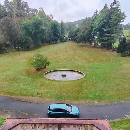 Ozdravovna Campsite *